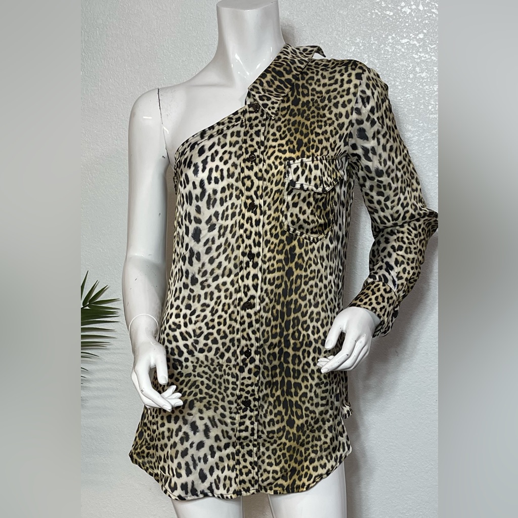 Chic Asymmetrical Brown And Black Blouse